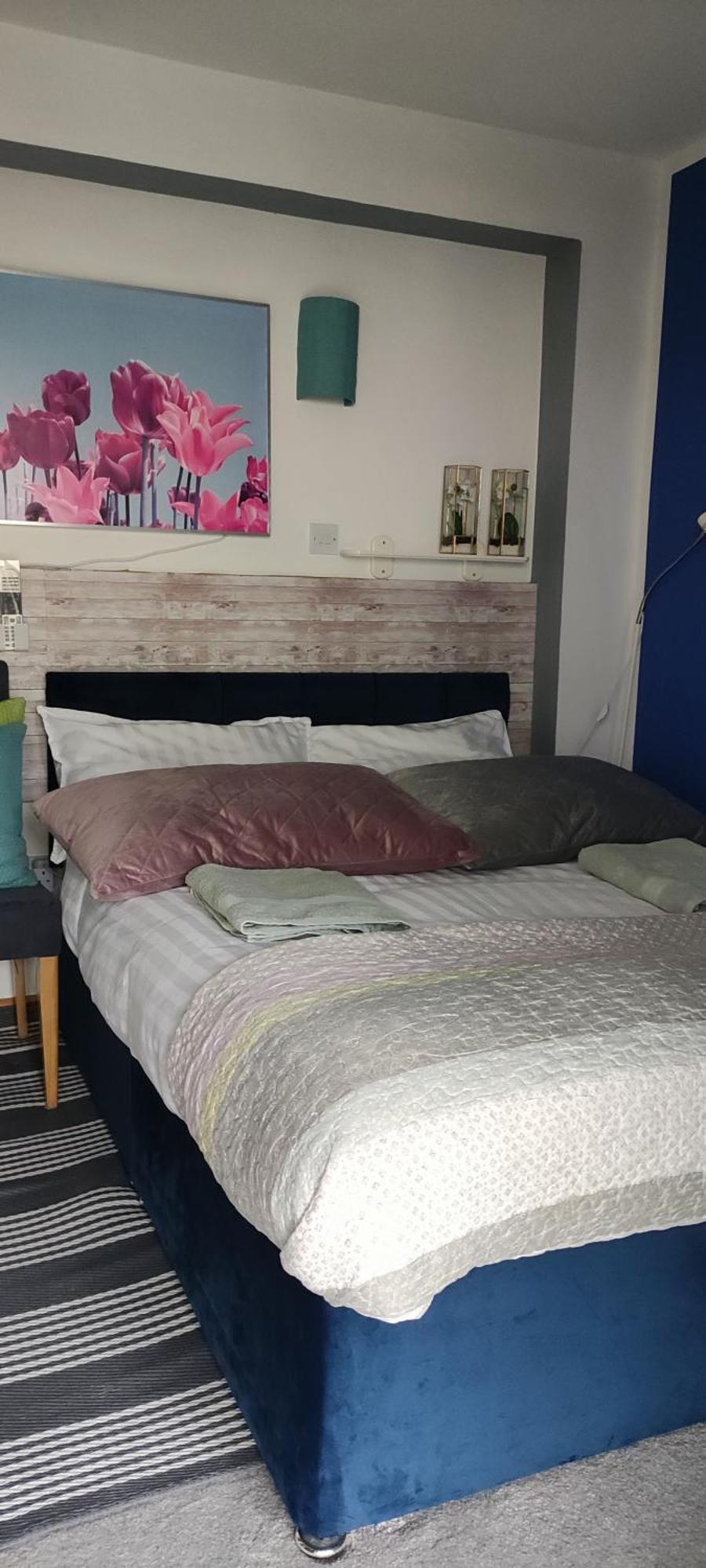 Joanna's , Key Locker By Whatsapp Own Entrance, Own Bathroom *